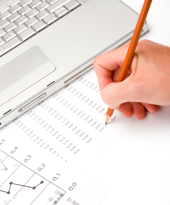 business analyst (580 x 860 px) (580 x 710 px) (580 x 700 px) https://www.vb-analyst.de/wp-content/uploads/2023/10/business-analyst-580-x-860-px-580-x-710-px-580-x-700-px.png