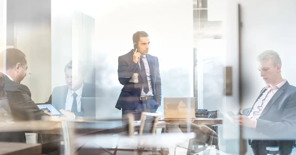 Telekommunikation: Churn Prediction für ein Mobilfunkunternehmen