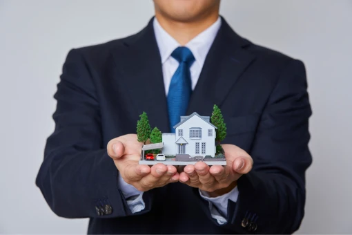 Immobilienmakler — Objekt- & Interessentendaten